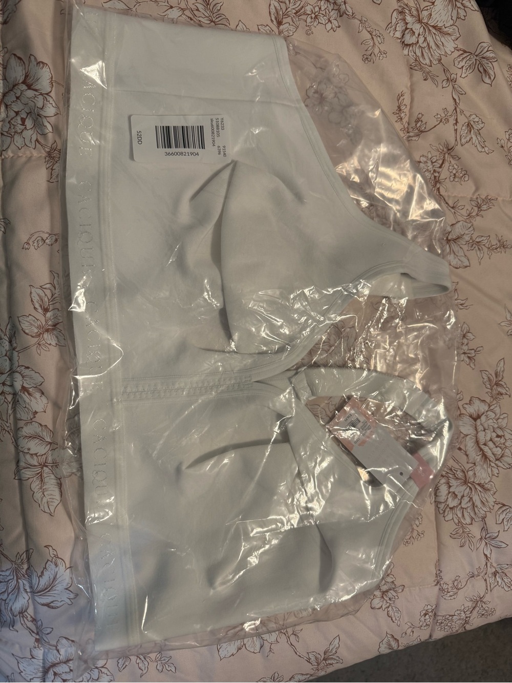 Cacique White Wireless Comfort Bra